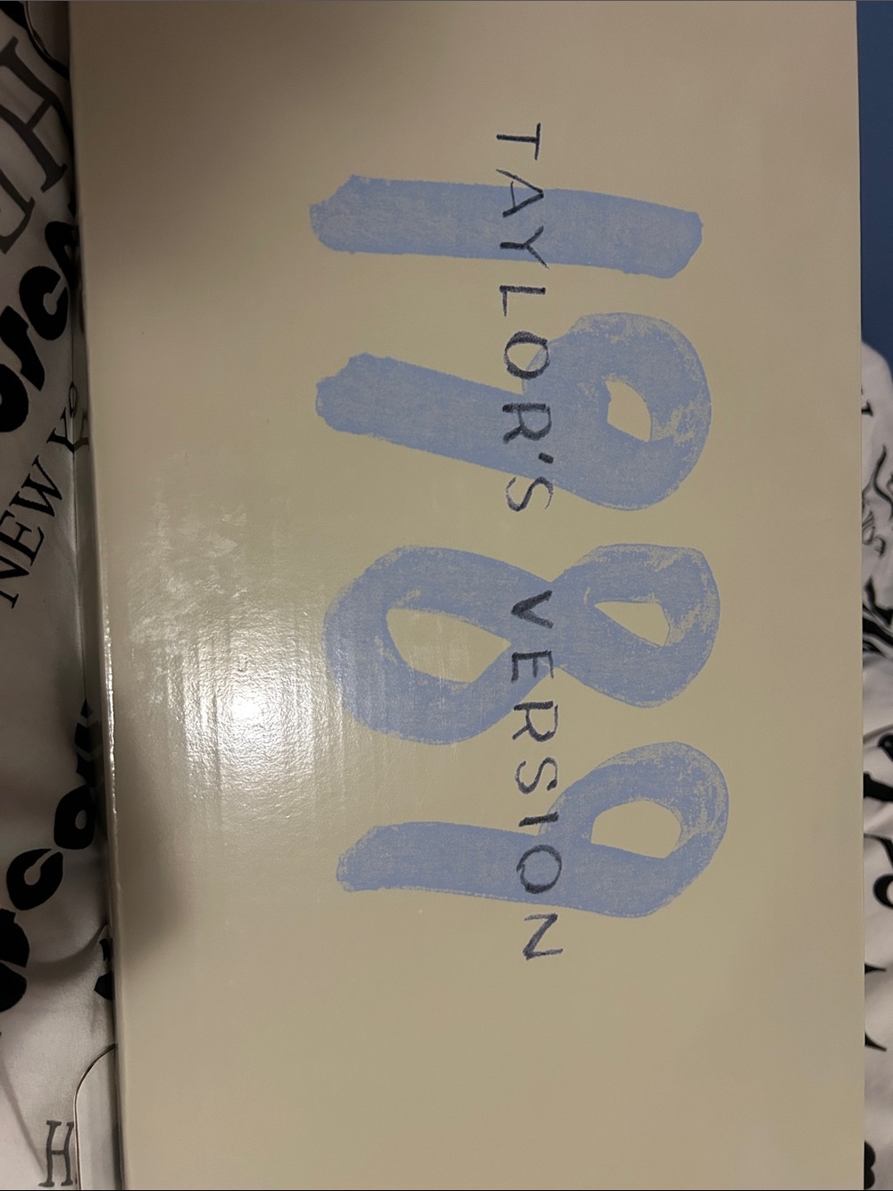 Taylor Swift 1989 Vinyl Holder